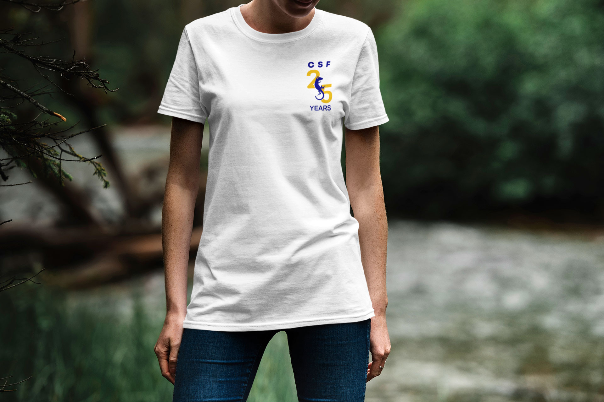 mockup-of-a-woman-wearing-a-t-shirt-in-an-outdoors-scenery-1851-el1